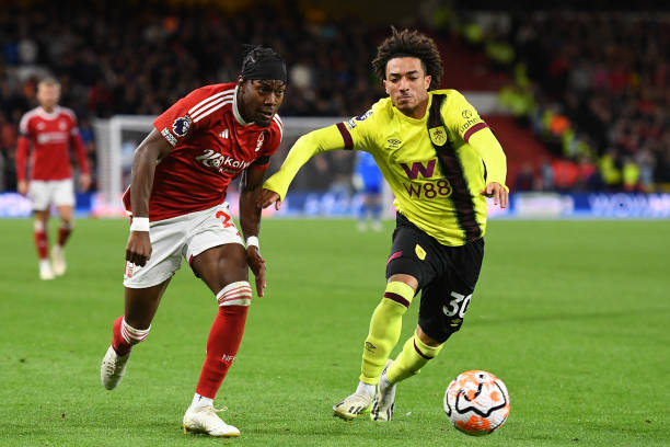 他带领球队 他带领球队